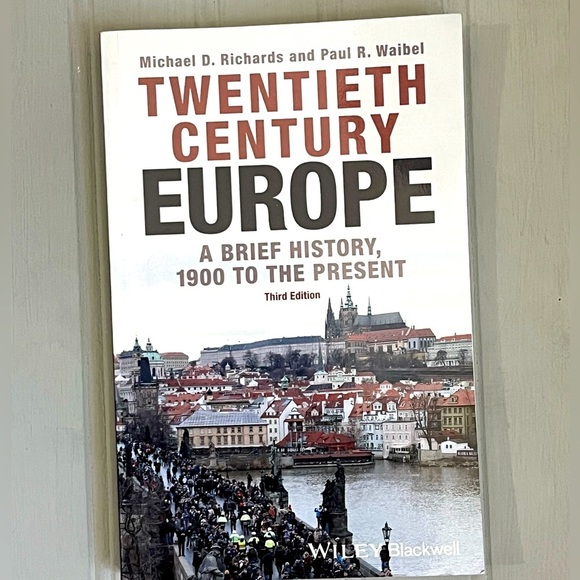 Twentieth Century Europe Paperback Book NWOT A Brief History 1900 To The Present - Picture 1 of 10